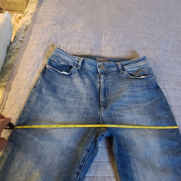 DL1961 Stylish Blue Denim Jeans - Picture 8 of 8